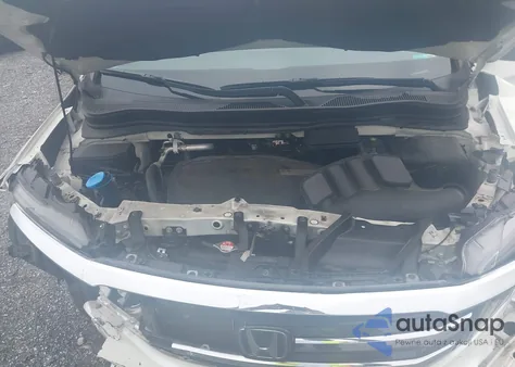 2018 Honda Pilot Touring from USA, damaged, VIN 5FNYF6H99JB012111